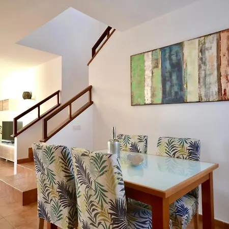 211 - Casa Elena 37 By Villas Now Ltd *